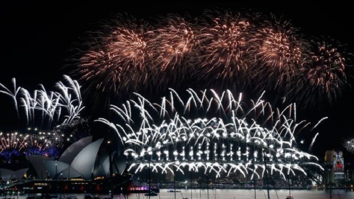 Man arrested over New Year`s Eve `threats` in Sydney, police say